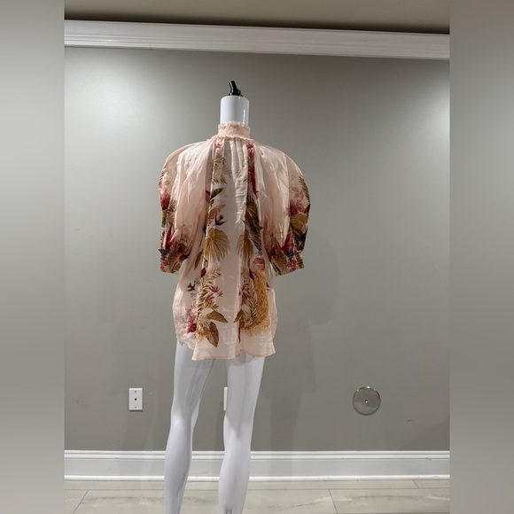 $595 ZIMMERMANN
embellished shirred floral-print ramie blouse size 2/us8 - Picture 9 of 10